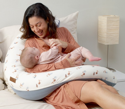 Cojín maternal y lactancia con funda Jané