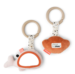 Juguete sensorial para colgar Wally de Done by deer